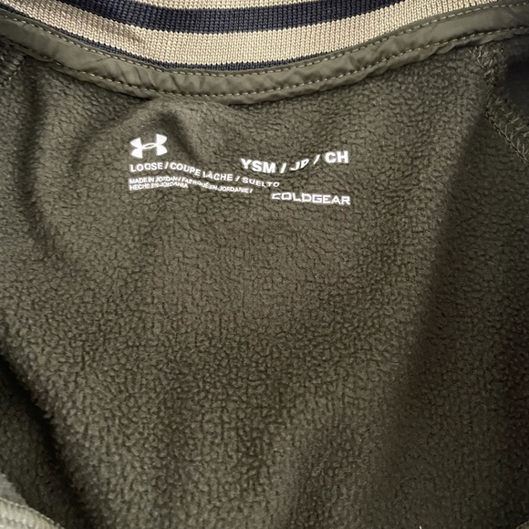 Youth M Under Armour Jacket - Picture 4 of 4